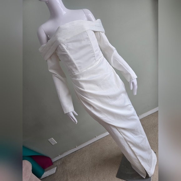 NWT PRETTY LITTLE THING BRIDAL White Long Sleeve Bardot Split Maxi Dress Size 6 - Picture 5 of 15